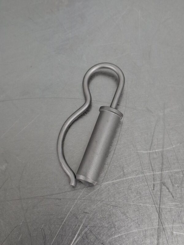 Mainca Paddle Pin
