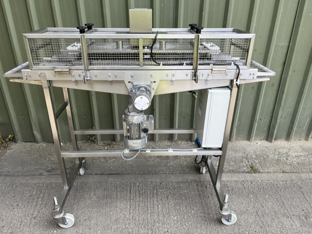 Deighton 200w Econoball (2012) 1phase